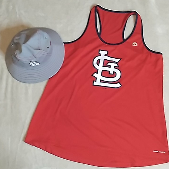 MLB Tops - 🥰 2 for $40 MLB SHIRT & HAT 🧢 ⚾️